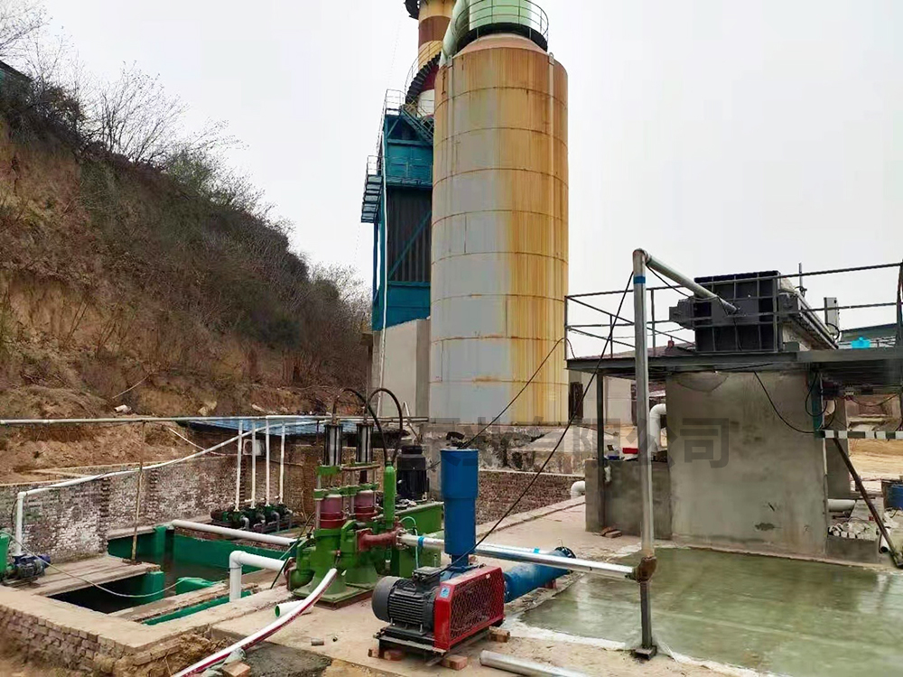 磚廠用壓濾機(jī)專(zhuān)用泵客戶現(xiàn)場(chǎng)